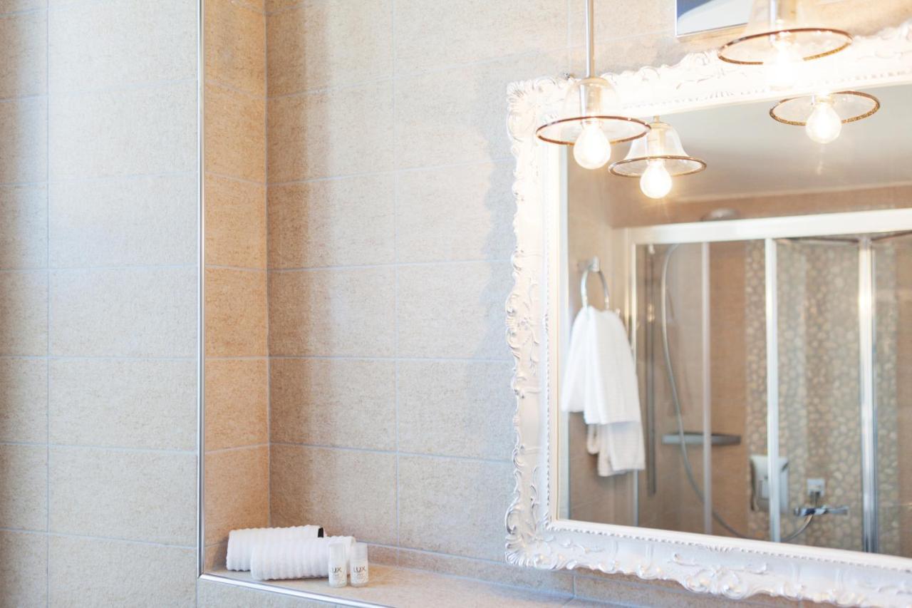 Boutique Hotel Villa Sarnia San Nazzaro エクステリア 写真